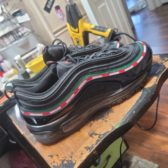 Undefeated x Airmax 97 OG "Black" mens size 11.5 - Picture 4 of 7